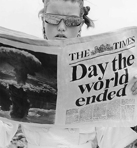 day-the-world-ended-the-times-fashion-model-pic-mushroom-cloud-atomic-bomb